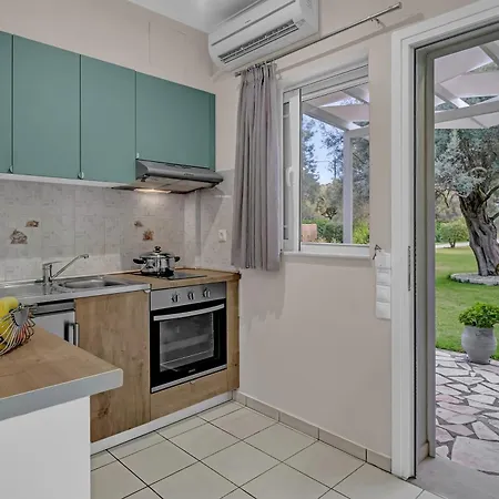Elaia 3 * Lefkada City